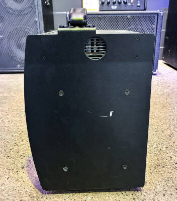 Store Special Product - Traynor - 100 Watt Micro Combo/Bass Head